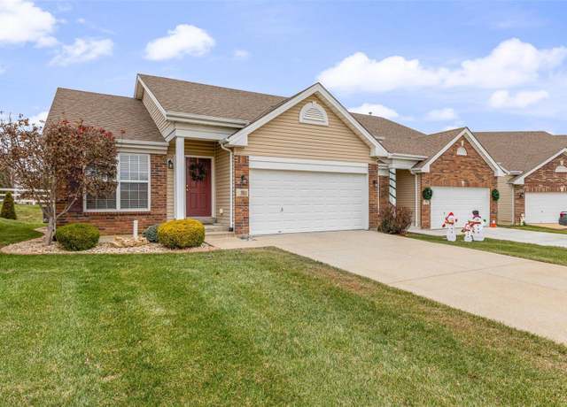 Property at 31 Sommer Circle Dr, O'fallon, MO 63368, 3 beds, 2 baths