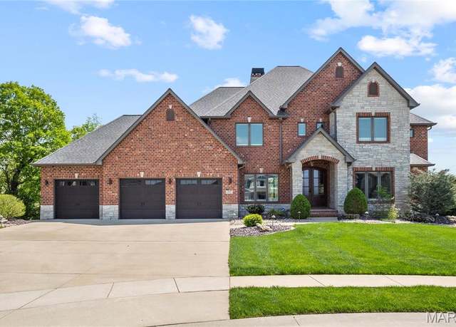 Property at 517 Still Holw, O'fallon, IL 62269, 5 beds, 4.5 baths