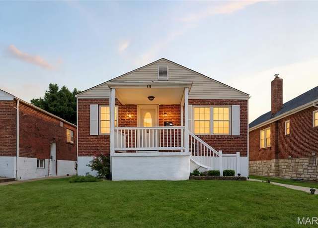 Property at 827 Alleghany Dr, St Louis, MO 63125, 2 beds, 2 baths