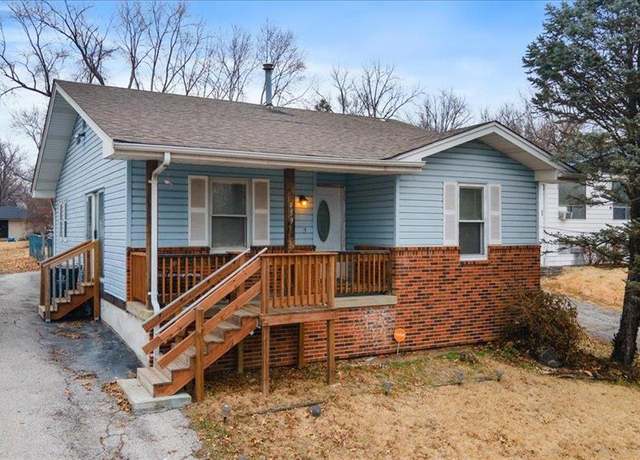 Property at 459 Bluff Dr, St Louis, MO 63137, 2 beds, 2 baths