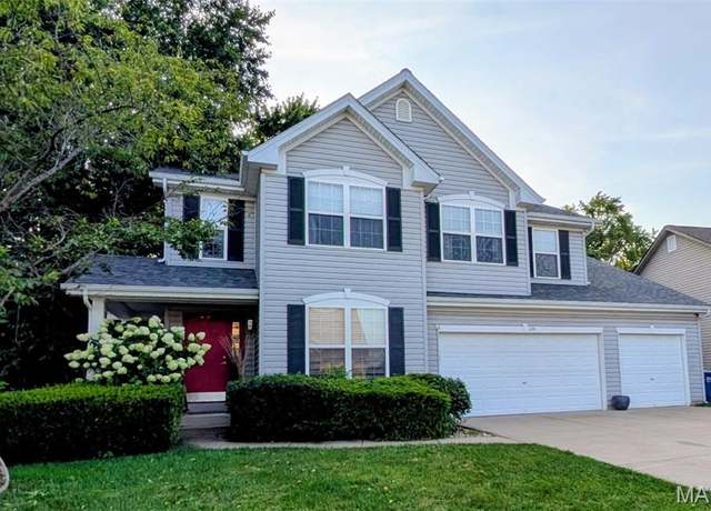 Property at 125 Pine Needle Dr, Wentzville, MO 63385, 3 beds, 3 baths