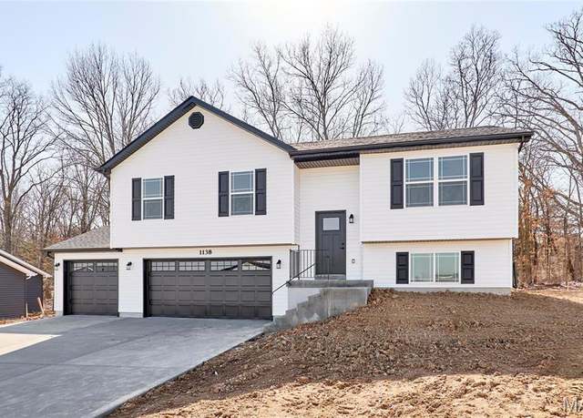 Property at 28710 Woodland Hts, Warrenton, MO 63383, 3 beds, 2 baths