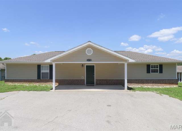 Property at 16728 Hunters Ridge Ln, St Robert, MO 65584, 3 beds, 2 baths