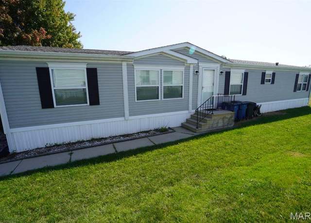 Property at 259 Silver Fox Xing, Collinsville, IL 62234, 3 beds, 2 baths