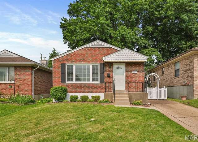 Property at 5011 Hi View Ave, Shrewsbury, MO 63119, 2 beds, 1 bath