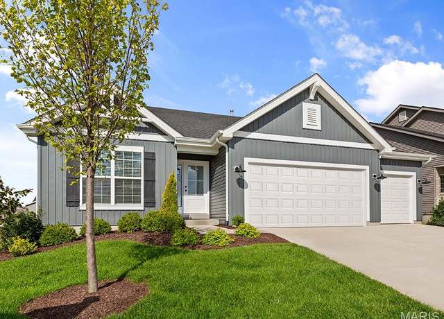 Property at 555 Edison Way, Wentzville, MO 63385, 3 beds, 2 baths