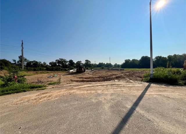 Property at 691 Monte Vista Dr, Sullivan, MO 63080, 3 beds, 2 baths