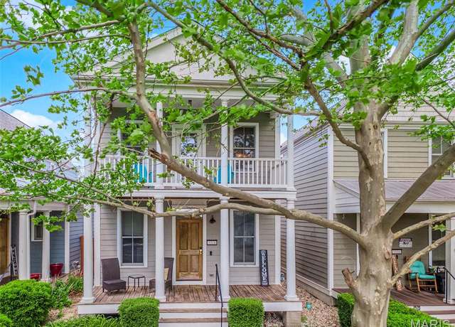 Property at 3518 E Arpent St, St Charles, MO 63301, 3 beds, 3 baths