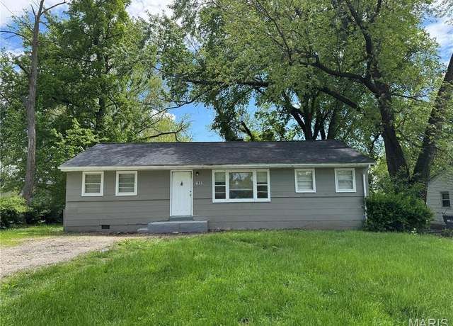 Property at 1132 Redman Blvd, St Louis, MO 63138, 4 beds, 1 bath