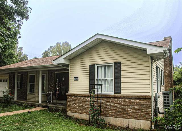 Property at 3862 Highway O, Farmington, MO 63640, 4 beds, 3 baths