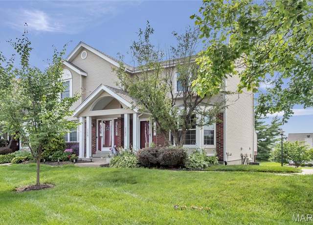 Property at 1283 Dell Ridge Ct, St Peters, MO 63303, 2 beds, 1.5 baths