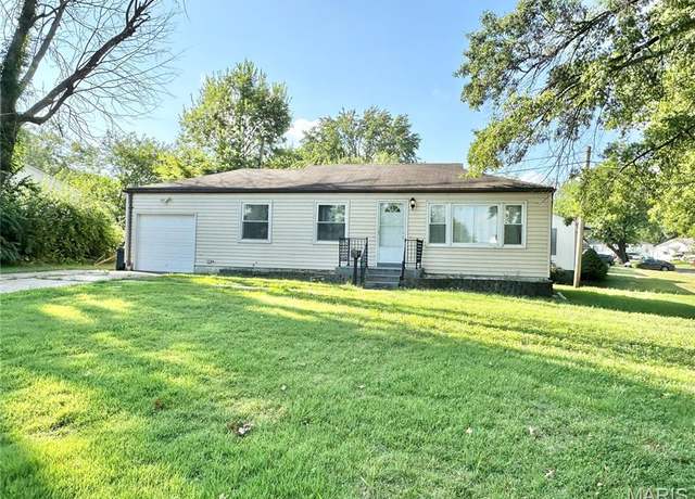 Property at 1210 Nectar Dr, Bellefontaine Nghbrs, MO 63137, 3 beds, 1 bath