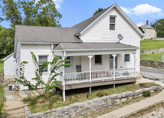 Property at 1137 Main St, Maeystown, IL 62256, 2 beds, 1 bath