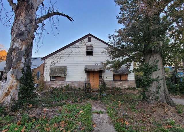 Property at 2109 Mclaran Ave, St Louis, MO 63136, 2 beds, 2 baths