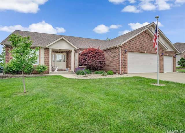Property at 331 Independence Ave, Waterloo, IL 62298, 5 beds, 3 baths