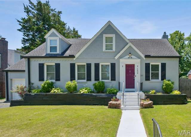 Property at 6838 Raymond Ave, St Louis, MO 63130, 3 beds, 2 baths