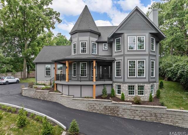 Property at 1016 Marshall Ave, Webster Groves, MO 63119, 4 beds, 3.5 baths