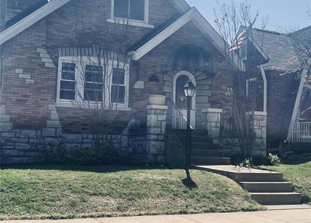 Property at 5636 Itaska St, St Louis, MO 63109, 4 beds, 3 baths