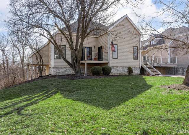 Property at 1480 Lake Knoll Dr Unit 2A, Lake St Louis, MO 63367, 2 beds, 2.5 baths