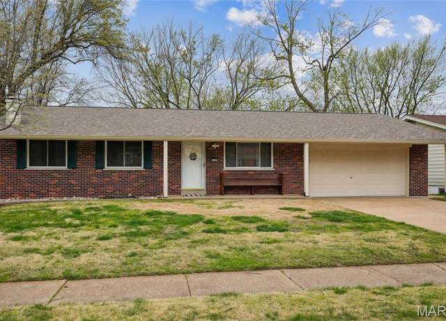 Property at 4167 Lockport Dr, Bridgeton, MO 63044, 3 beds, 2 baths