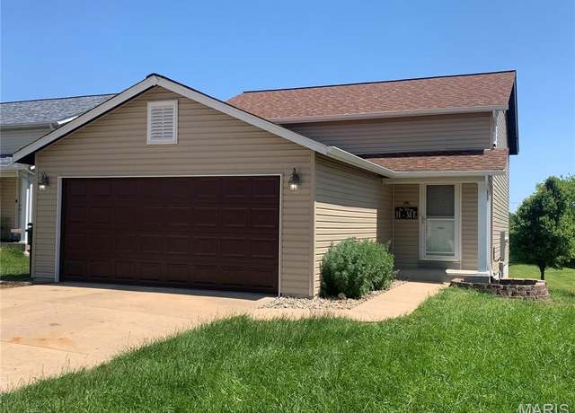 Property at 252 Almond Tree Dr, Troy, MO 63379, 3 beds, 2.5 baths
