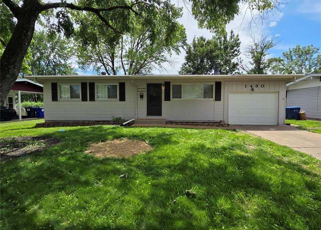 Property at 1480 Aspen Dr, St Louis, MO 63031, 4 beds, 1 bath