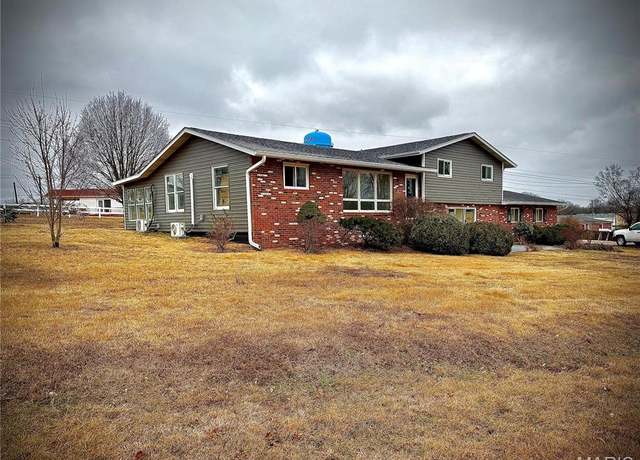 Property at 801 S Grant S, Desloge, MO 63601, 4 beds, 3 baths