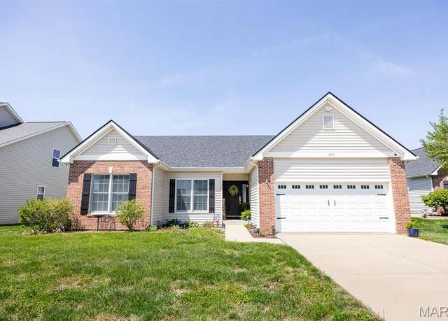Property at 1021 Hawkridge, Shiloh, IL 62221, 3 beds, 2 baths