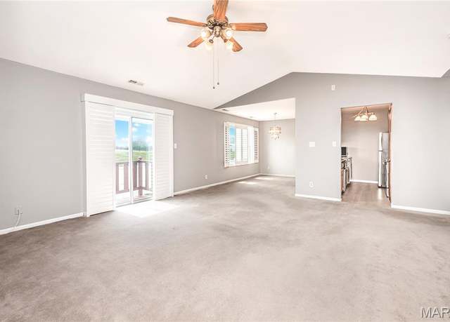 Property at 4318 Sunridge Dr Unit C, St Louis, MO 63125, 2 beds, 2 baths