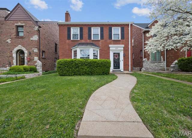 Property at 6227 Mardel Ave, St Louis, MO 63109, 3 beds, 1.5 baths