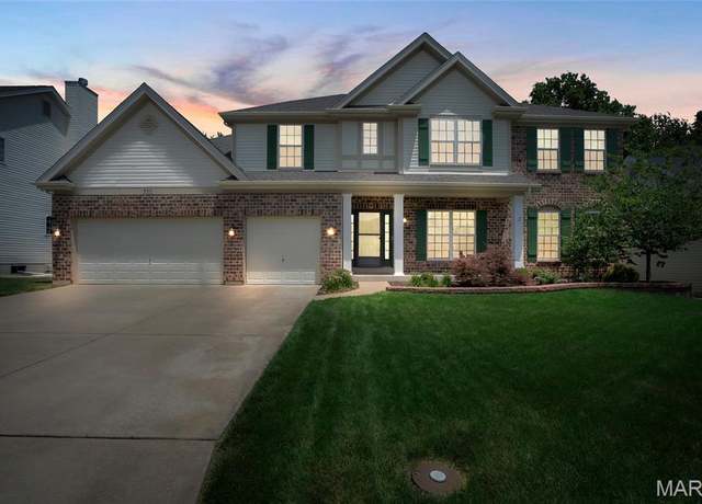 Property at 930 Bentley Park Cir, O'fallon, MO 63368, 5 beds, 4 baths