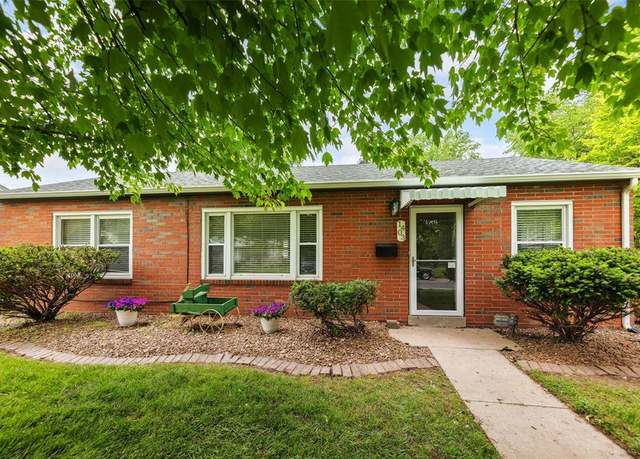 Property at 1403 Madison Ave, Edwardsville, IL 62025, 3 beds, 1 bath