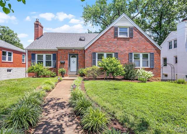 Property at 934 Wood Ave, Kirkwood, MO 63122, 5 beds, 2.5 baths