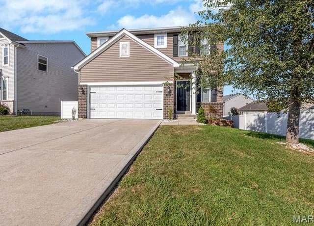 Property at 50 Huntleigh Woods Ct, Wentzville, MO 63385, 4 beds, 3.5 baths