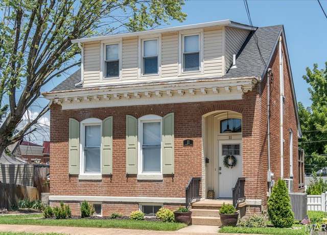 Property at 11 E 4th St, Washington, MO 63090, 2 beds, 1.5 baths