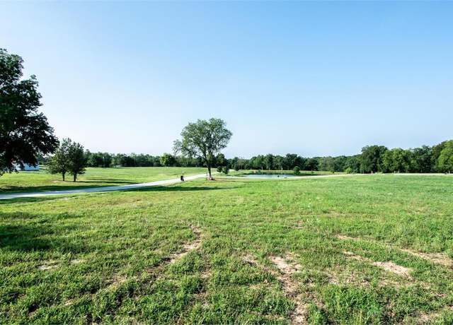 Property at 2 Eagle View Spur, Holts Summit, MO 65043
