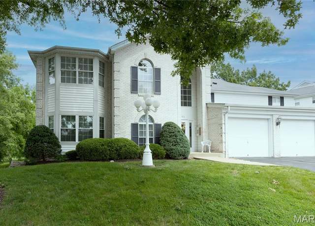 Property at 3671 Colonia Place Dr Unit A, St Louis, MO 63125, 2 beds, 3 baths