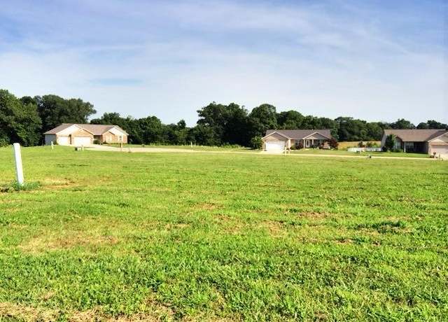 Property at 435 Bluff Meadows Dr, Valmeyer, IL 62295