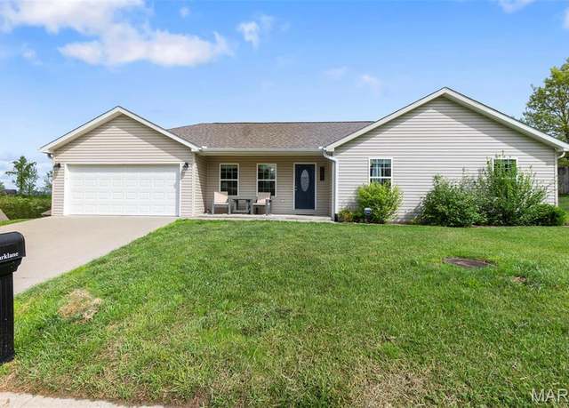 Property at 171 Parklane Dr, Cape Girardeau, MO 63701, 4 beds, 3 baths
