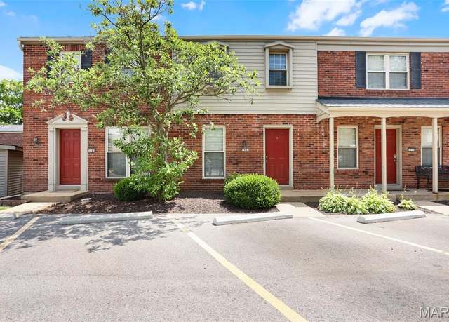 Property at 1261 Clarkson Ct #1261, Ellisville, MO 63011, 2 beds, 1.5 baths