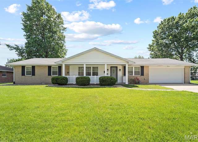 Property at 305 Edna Dr, O'fallon, IL 62269, 3 beds, 1.5 baths
