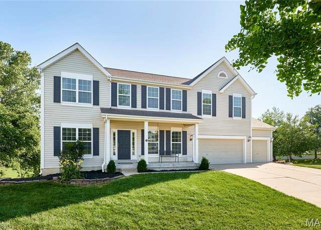 Property at 20 Airfield Crossing Ct, Lake St Louis, MO 63367, 4 beds, 2.5 baths