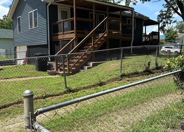 Property at 212 A St, Bonne Terre, MO 63628, 1 bath