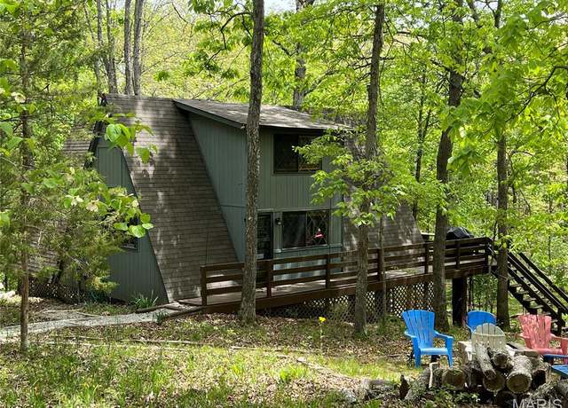 Property at 451 Foxfire Point Dr, Wright City, MO 63390, 2 beds, 2 baths