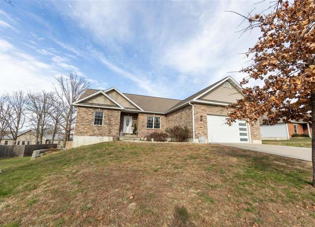 Property at 311 Dana Renee, Rolla, MO 65401, 4 beds, 3 baths
