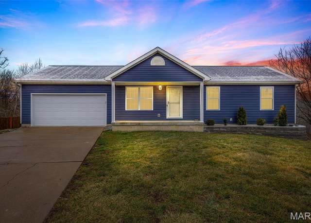 Property at 5560 Red Tailed Hawk Dr, Hillsboro, MO 63050, 4 beds, 3 baths