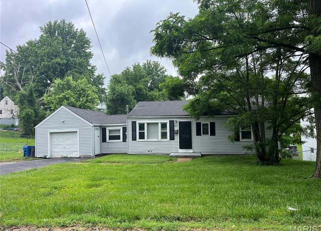 Property at 605 Abston Ave, St Louis, MO 63135, 3 beds, 1 bath