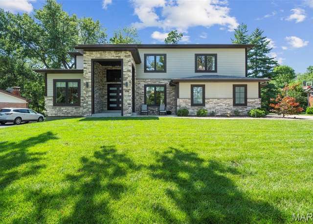 Property at 713 Candlelight Lane Ln, Olivette, MO 63132, 5 beds, 4.5 baths