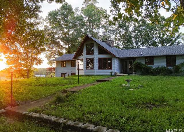 Property at 3605 County Road 6760, West Plains, MO 65775, 5 beds, 3 baths