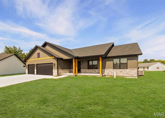 Property at 162 Gabrielle Cir, Bethalto, IL 62010, 3 beds, 2.5 baths